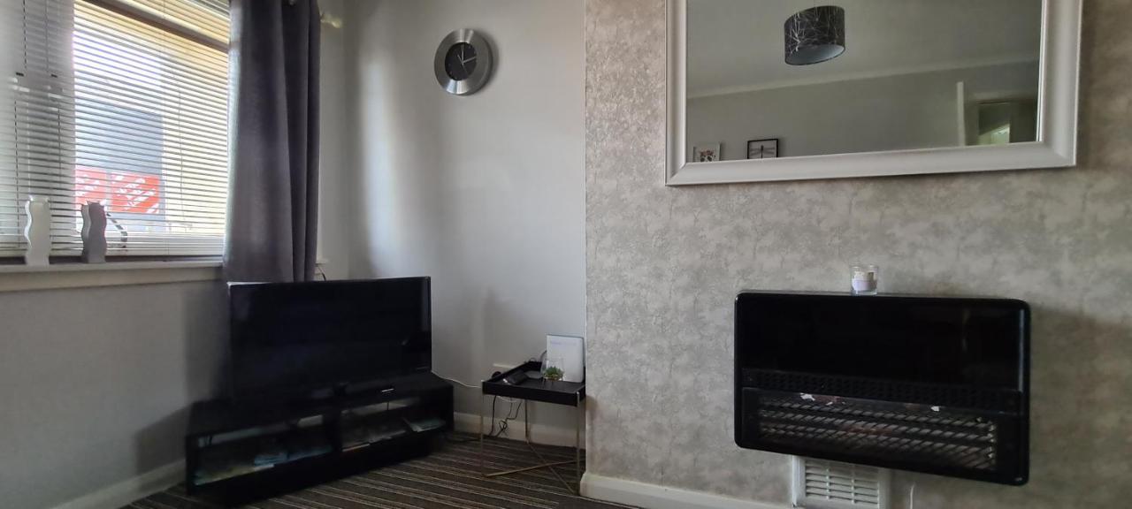 Beautiful 2-Bed Apartment In Campbeltown Exterior foto