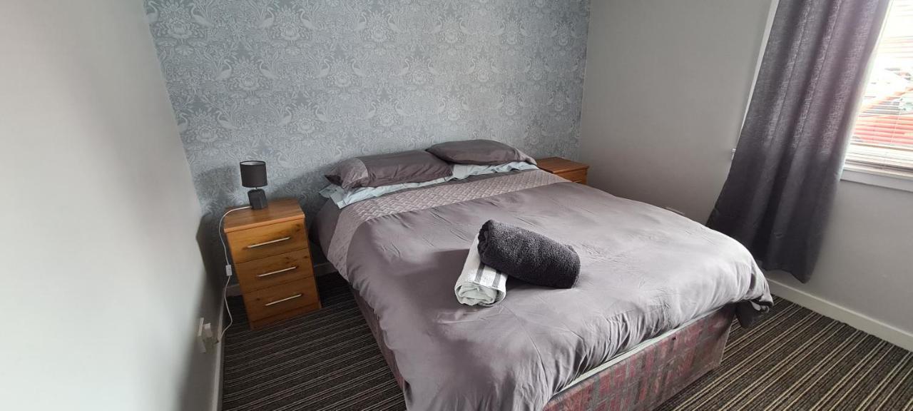 Beautiful 2-Bed Apartment In Campbeltown Exterior foto
